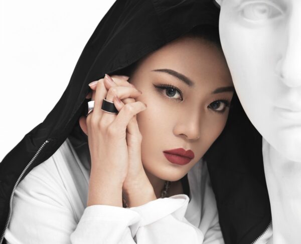 张馨月