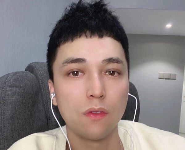 伯爵Johnny