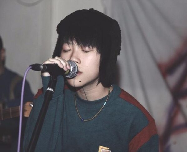 窦靖童
